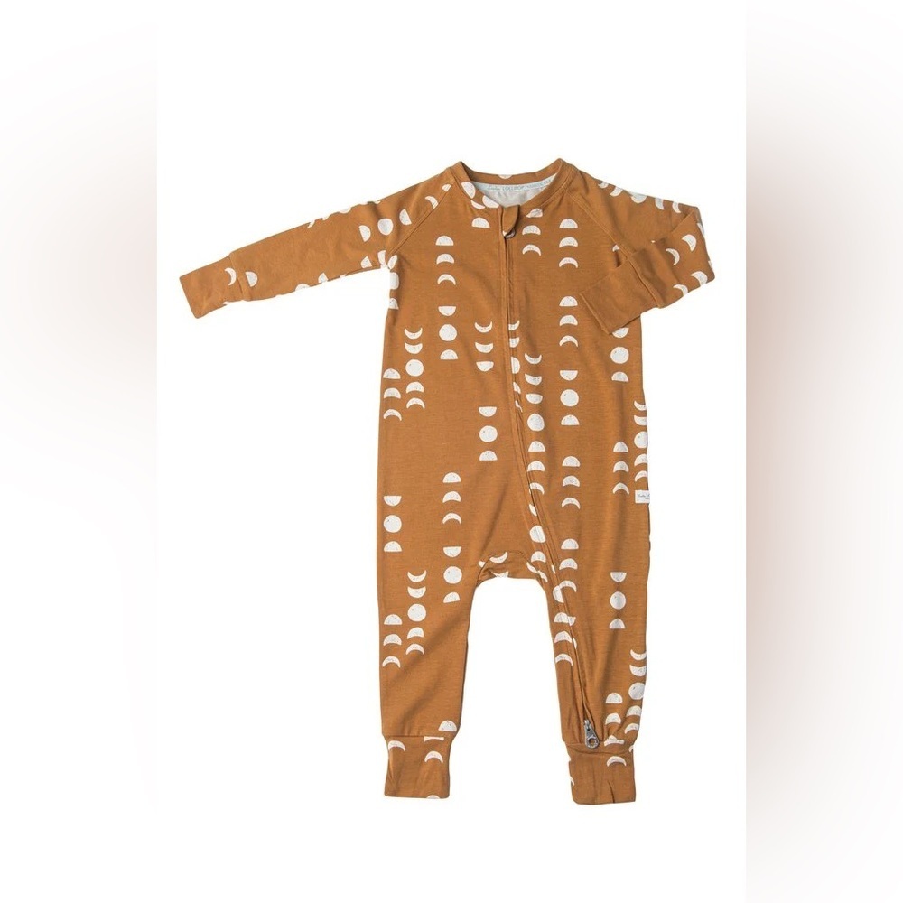 Loulou Lollipop Sleeper in Tencel Moon Gender Neutral Pajamas